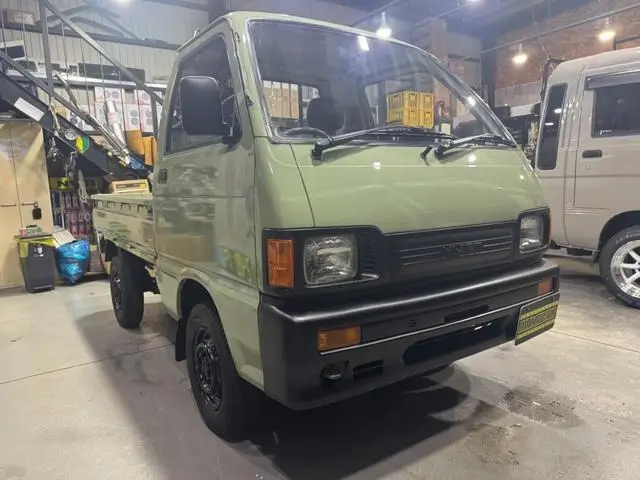 1993 Daihatsu Hijet JDM car for sale — photo 4 of 25