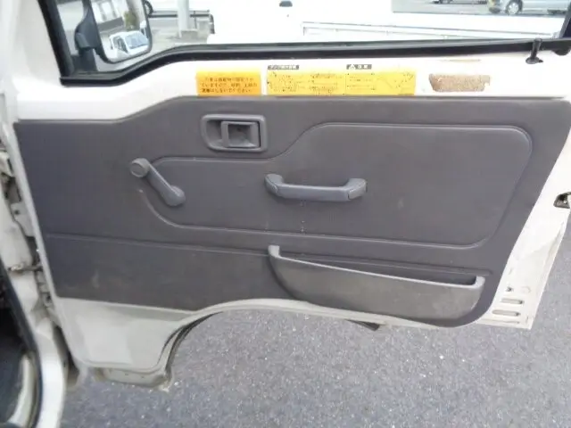 2001 Daihatsu Hijet JDM car for sale — photo 14 of 25