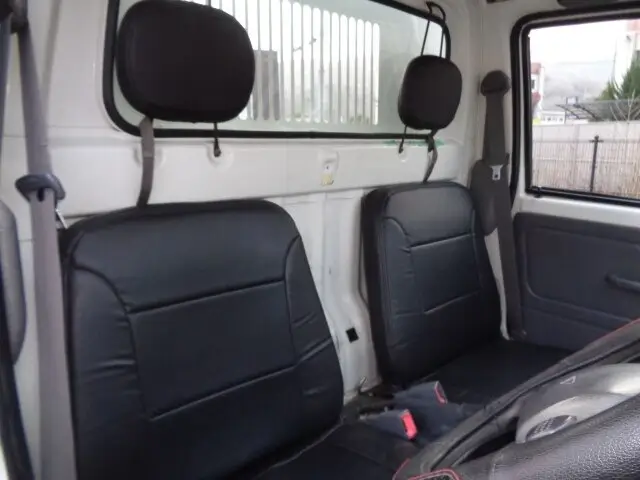 2001 Daihatsu Hijet JDM car for sale — photo 19 of 25