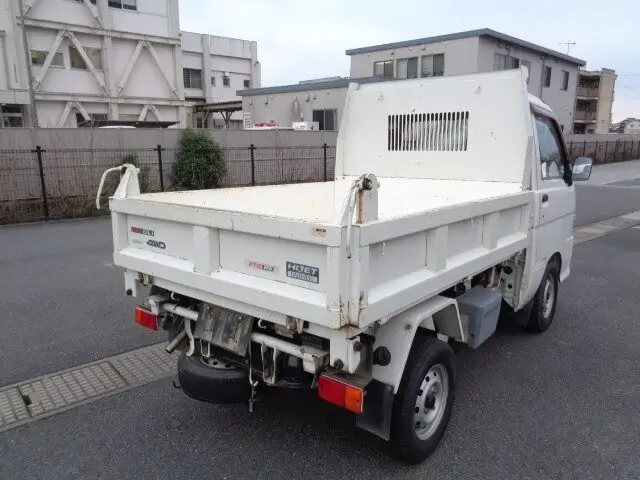 2001 Daihatsu Hijet JDM car for sale — photo 8 of 25