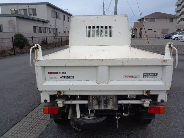 2001 Daihatsu Hijet JDM car for sale — photo 6 of 25