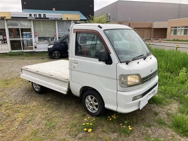 2001 Daihatsu Hijet JDM car for sale — photo 15 of 25
