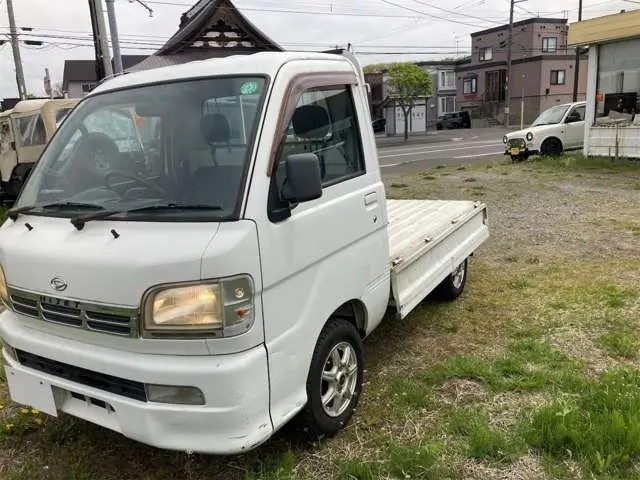 2001 Daihatsu Hijet JDM car for sale — photo 24 of 25