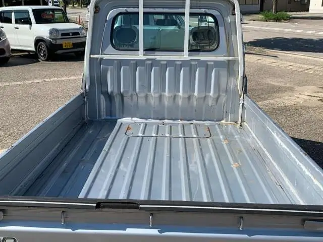 2000 Daihatsu Hijet JDM car for sale — photo 6 of 12
