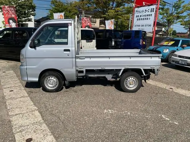 2000 Daihatsu Hijet JDM car for sale — photo 4 of 12