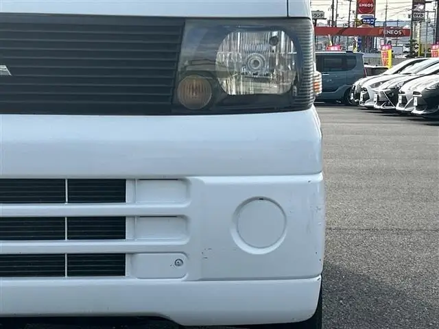 2001 Mitsubishi Minicab JDM car for sale — photo 6 of 15