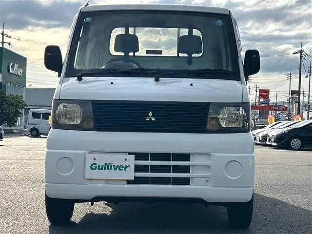 2001 Mitsubishi Minicab JDM car for sale — photo 2 of 15