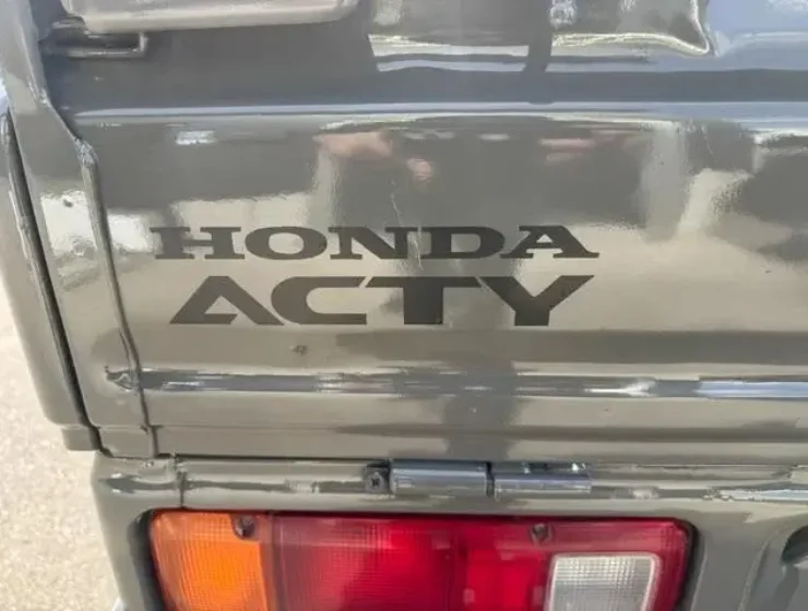 Honda Acty Trucks For Sale & Street Van Listings 26 1157798A30261017W00121