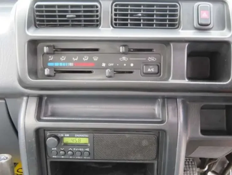 Daihatsu Hijet Trucks For Sale & Atrai Van Listings 17 U00054622777 15 002